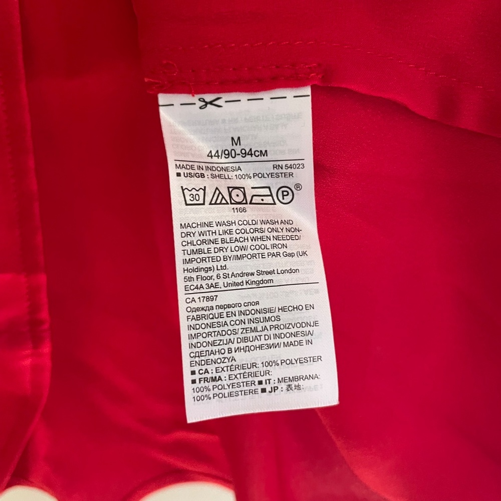 Banana Republic V Neck Button Sleeve Top Red Size Medium - Picture 6 of 6